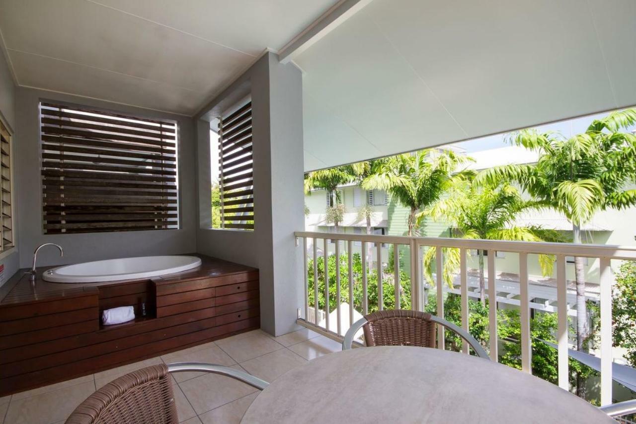 29 Aqua At Aqueous On Port Apartment Port Douglas Exterior foto